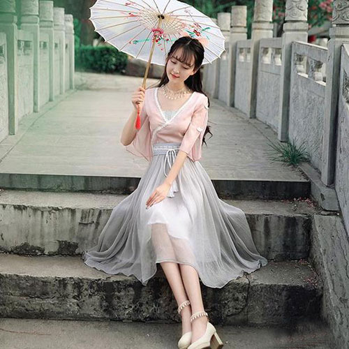 中国风复古连衣裙搭配，唯美典雅尽显温婉时尚