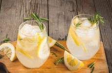 喝柠檬水有什么作用与功效