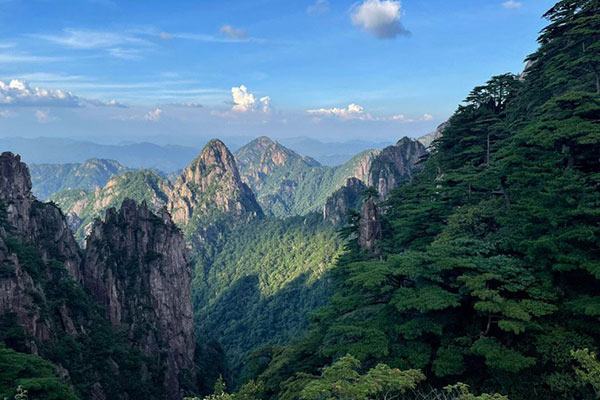 三山五岳指的是哪三山和哪五岳？