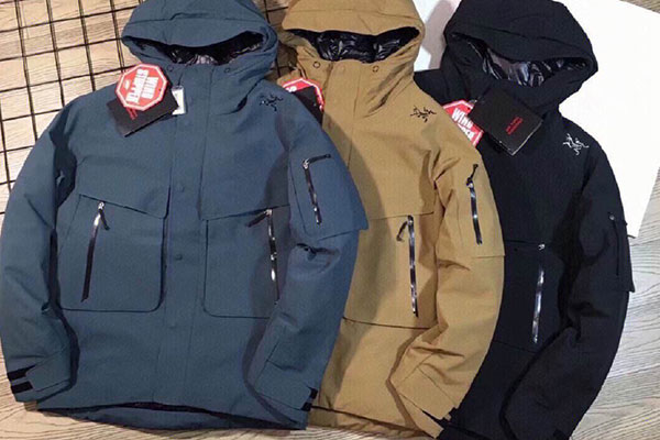 羽绒服怎么洗简单又干净？