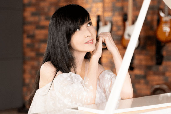 周慧敏个人资料简介及图片