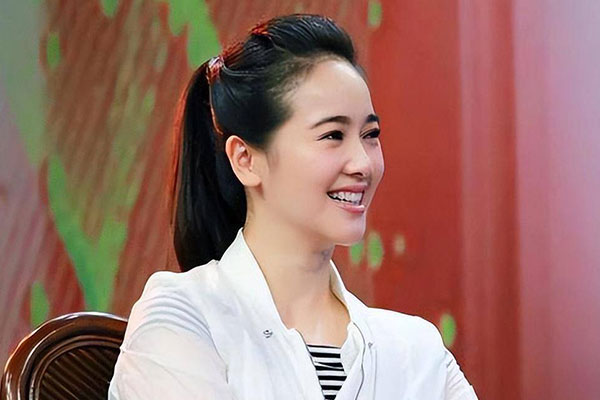 左小青个人资料简介及图片