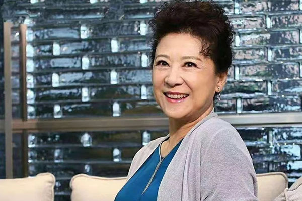 王馥荔个人资料简介及图片