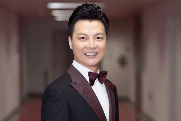 任鲁豫个人资料简介及图片