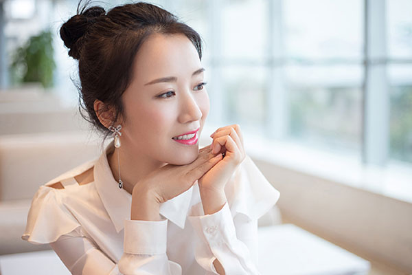 李念个人资料简介及图片