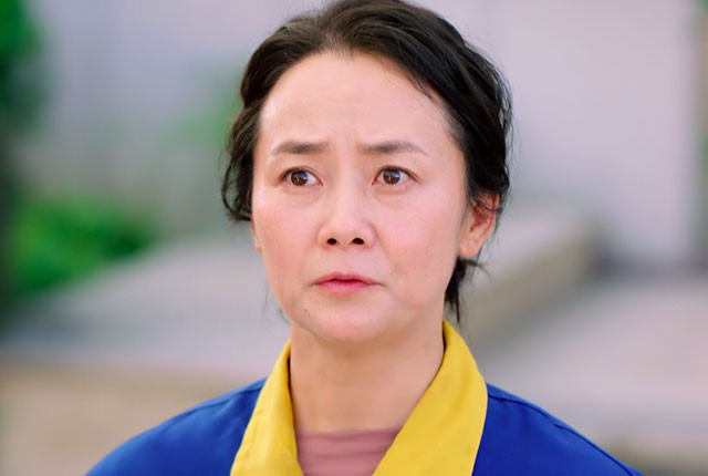 陈依莎