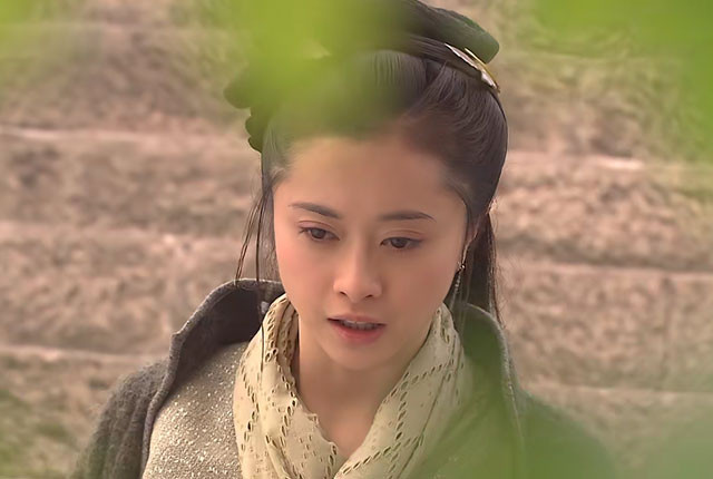 何美钿