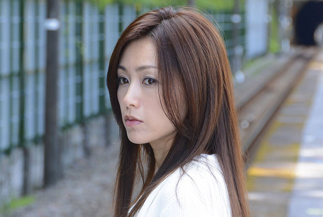 酒井法子