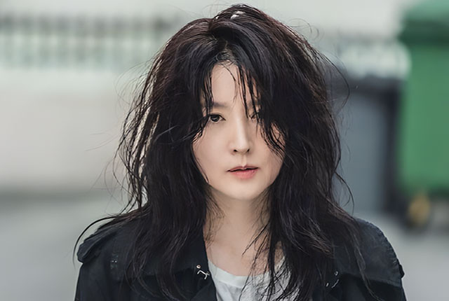 李英爱