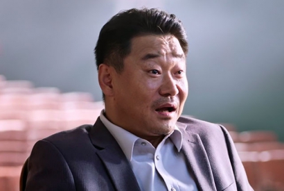 王景春个人资料简介