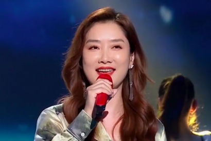 杨魏玲花个人资料简介