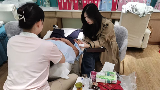 她们在植物医生重塑人生 她们在植物医生重塑人生