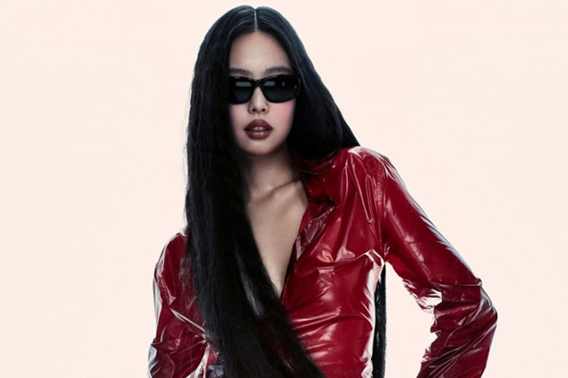 Jennie出任雷朋全球品牌代言人 Jennie出任雷朋全球品牌代言人