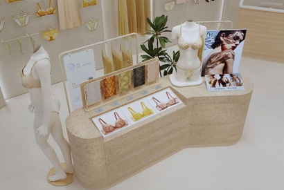 伊维斯携手宋佳演绎2026春夏作品